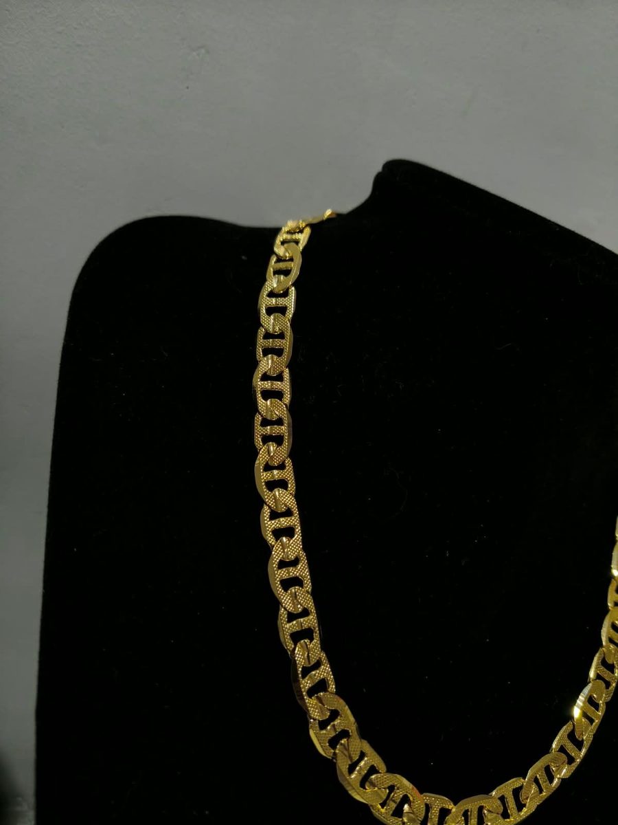 Gucci Plana con Diseño 50 cm
